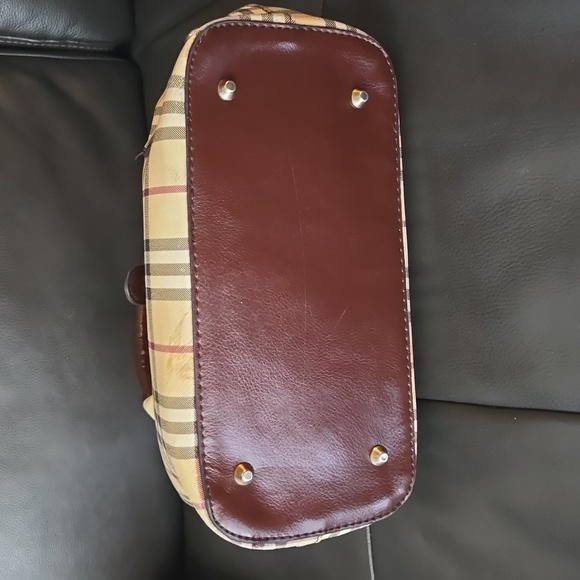 Vintage Burberry Handbag - EUC - Picture 3 of 8